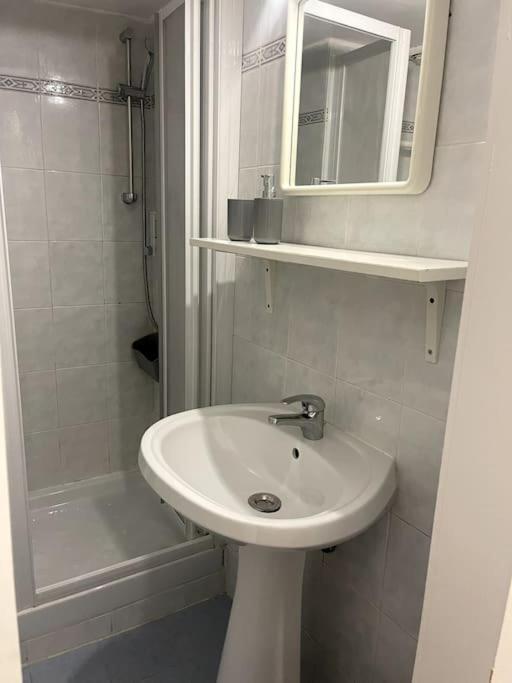 Apartament Ridi Che Ti Passa In Vico Lavagna Genua Zewnętrze zdjęcie